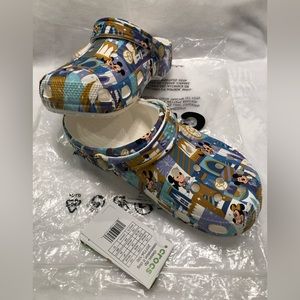 NWT PRICE FIRM DISNEY 50th CELEBRATION CROCS